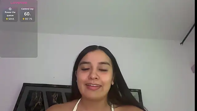 HaileyBieber  online show from 16, 6, 2026