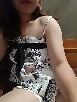 Snapshot of -Trinina- chatting on 11, 7, 2026 -Trinina- online show from 11, 7, 2026