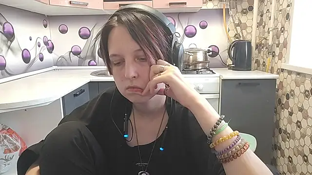 Snapshot of Saranade chatting on 27, 6, 2026 Saranade online show from 27, 6, 2026