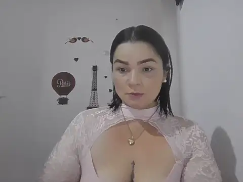 Snapshot of Madelyn_sonora1992 chatting on 17, 6, 2026 Madelyn sonora1992 online show from 17, 6, 2026