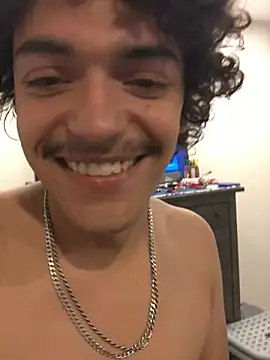 Uhhyuhhhhh online show from 25, 7, 2026