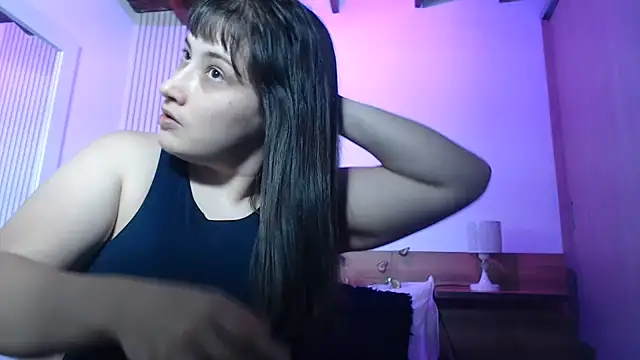 ValentinaGreyy online show from 10, 7, 2026