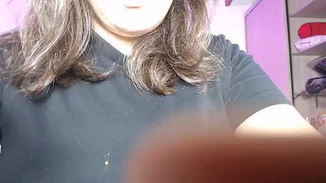 ValentinaGreyy online show from 11, 7, 2026
