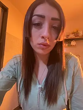 Snapshot of Dulce-Luci chatting on 1, 6, 2026 Dulce-Luci online show from 1, 6, 2026
