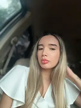 Julieta-Ospina online show from 31, 5, 2026