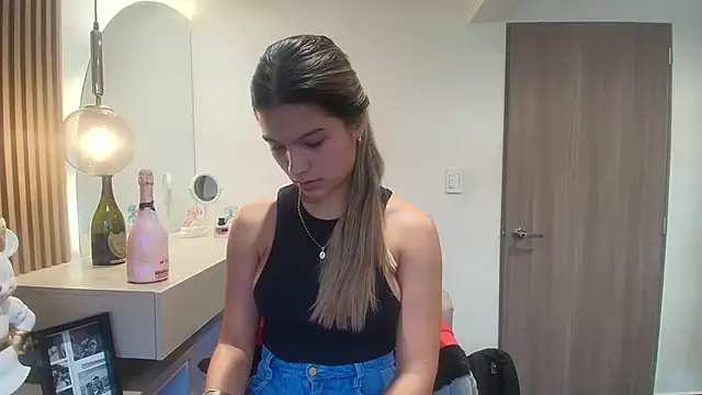 emilyvex online show from 29, 5, 2026