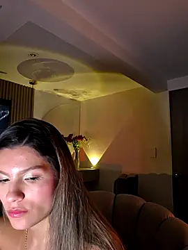 Snapshot of emilyvex chatting on 7, 7, 2026 emilyvex online show from 7, 7, 2026