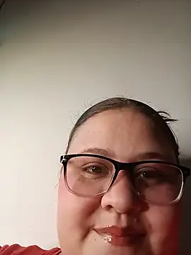 VeryGirlhot online show from 5, 6, 2026