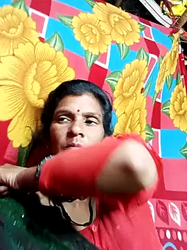 Snapshot of Cut_umang74 chatting on 15, 7, 2026 Cut umang74 online show from 15, 7, 2026