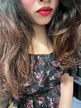 Snapshot of Yours_riya11 chatting on 24, 6, 2026 Yours riya11 online show from 24, 6, 2026