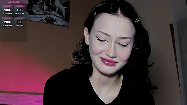 Snapshot of sakurabloom_ chatting on 27, 6, 2026 sakurabloom online show from 27, 6, 2026
