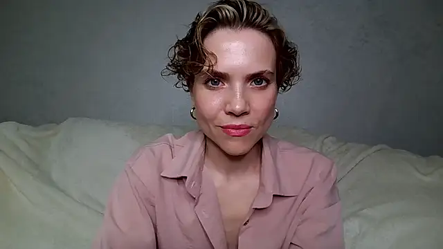 NatalieMoses online show from 23, 6, 2026