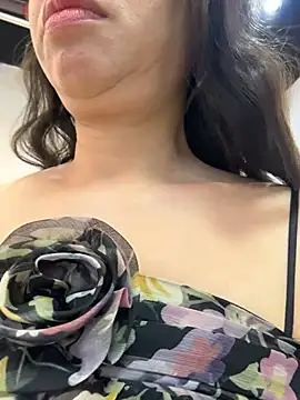 Snapshot of honghong_mother chatting on 13, 7, 2026 honghong mother online show from 13, 7, 2026