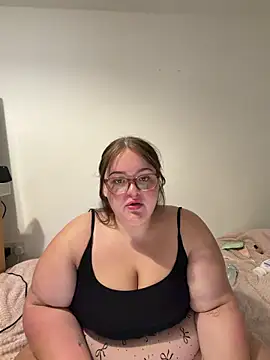 Snapshot of LillyMaexx chatting on 21, 6, 2026 LillyMaexx online show from 21, 6, 2026