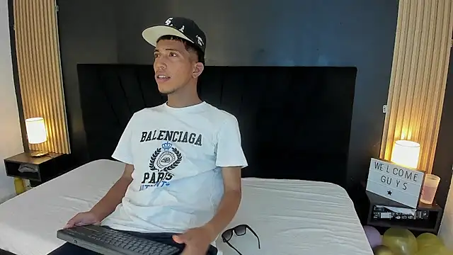 DILANX18 online show from 3, 6, 2026