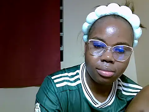 Snapshot of Choral_Blue chatting on 13, 7, 2026 Choral Blue online show from 13, 7, 2026