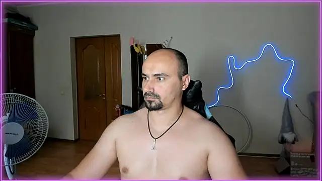 Snapshot of -SexyDaddy- chatting on 5, 7, 2026 -SexyDaddy- online show from 5, 7, 2026