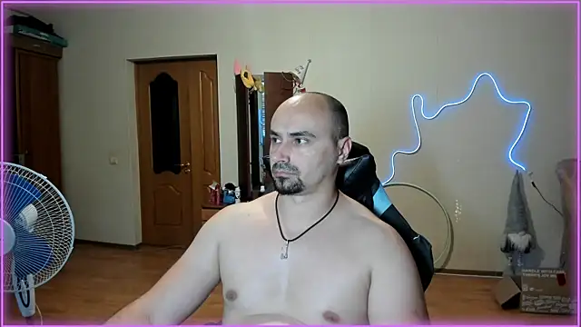 Snapshot of -SexyDaddy- chatting on 30, 6, 2026 -SexyDaddy- online show from 30, 6, 2026