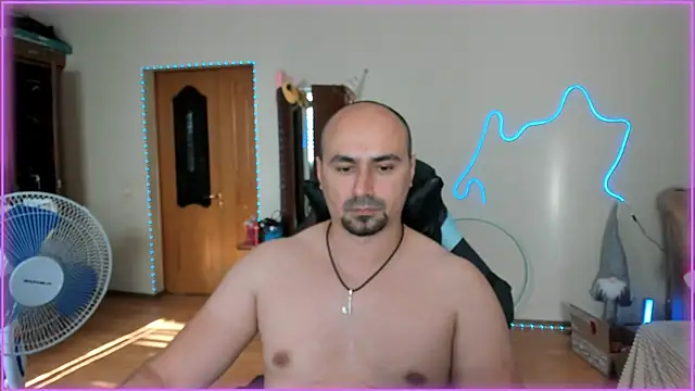Snapshot of -SexyDaddy- chatting on 19, 6, 2026 -SexyDaddy- online show from 19, 6, 2026