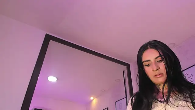 Snapshot of Celine_Carter chatting on 8, 6, 2026 Celine Carter online show from 8, 6, 2026