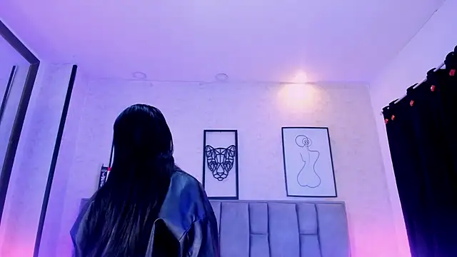 Snapshot of Celine_Carter chatting on 18, 7, 2026 Celine Carter online show from 18, 7, 2026