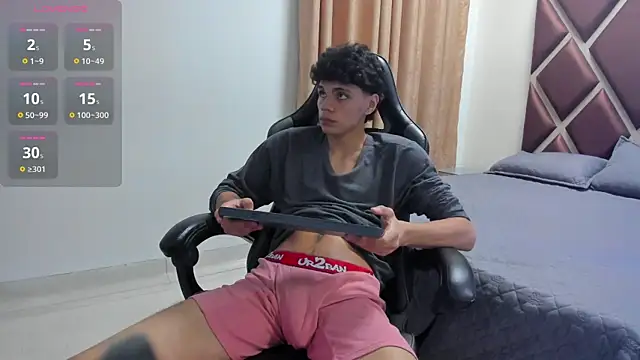 Ithan Hott online show from 11, 7, 2026