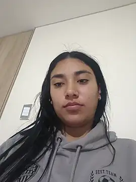 Amber-gold online show from 26, 6, 2026