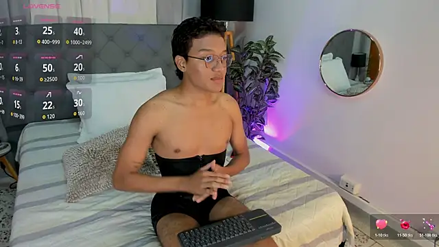 Snapshot of Camilo_Santoss chatting on 24, 6, 2026 Camilo Santoss online show from 24, 6, 2026