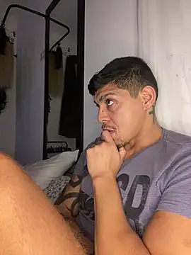 Snapshot of Tatuadomoreno23cm chatting on 16, 6, 2026 Tatuadomoreno23cm online show from 16, 6, 2026
