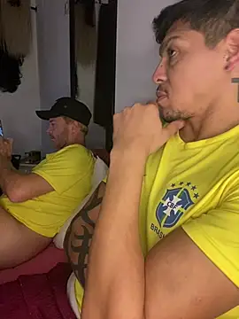 Snapshot of Tatuadomoreno23cm chatting on 25, 6, 2026 Tatuadomoreno23cm online show from 25, 6, 2026