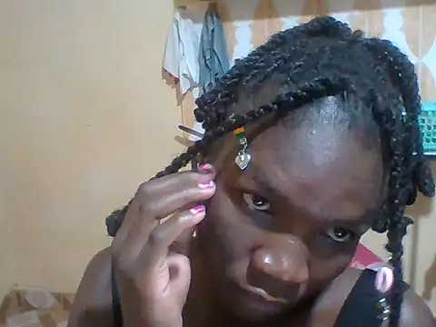 Snapshot of Skylark612 chatting on 9, 7, 2026 Skylark612 online show from 9, 7, 2026