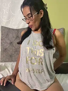 Snapshot of Shalimar1_ chatting on 18, 6, 2026 Shalimar1 online show from 18, 6, 2026