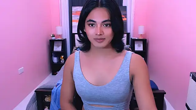 Snapshot of MiamoreAmara69 chatting on 2, 6, 2026 MiamoreAmara69 online show from 2, 6, 2026