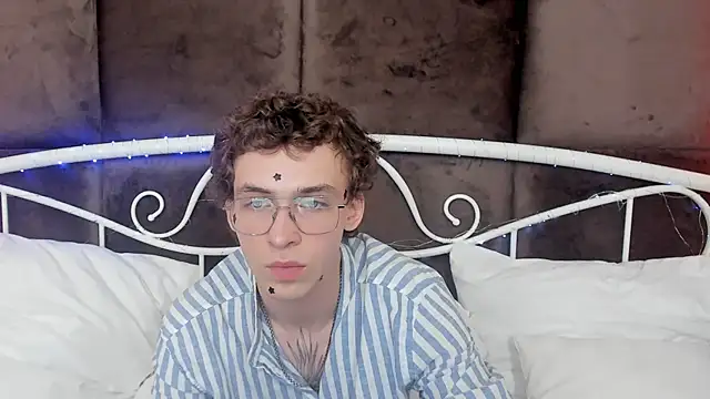 Jacob Davidson online show from 5, 6, 2026