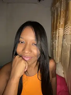 Snapshot of chell_iivy chatting on 28, 7, 2026 chell iivy online show from 28, 7, 2026