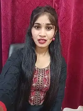 Naughty Kiara  online show from 13, 6, 2026