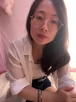 Snapshot of TangTang0530 chatting on 12, 7, 2026 TangTang0530 online show from 12, 7, 2026