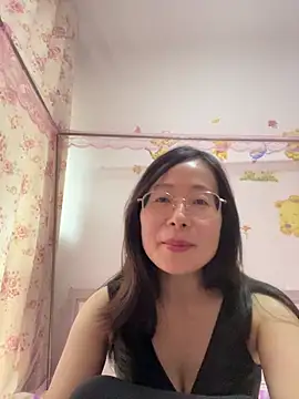 Snapshot of TangTang0530 chatting on 20, 6, 2026 TangTang0530 online show from 20, 6, 2026