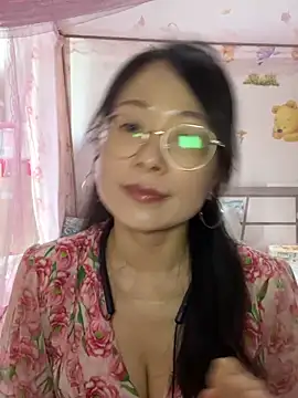 Snapshot of TangTang0530 chatting on 7, 6, 2026 TangTang0530 online show from 7, 6, 2026