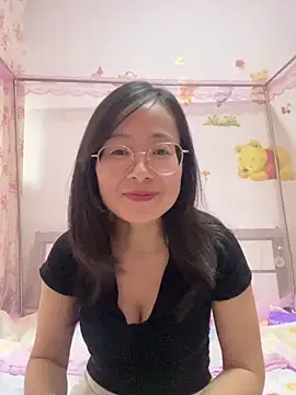 Snapshot of TangTang0530 chatting on 17, 6, 2026 TangTang0530 online show from 17, 6, 2026