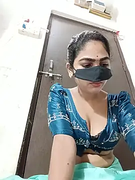 Snapshot of savita97567 chatting on 20, 7, 2026 savita97567 online show from 20, 7, 2026