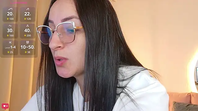 Snapshot of sally_azmani chatting on 18, 7, 2026 sally azmani online show from 18, 7, 2026