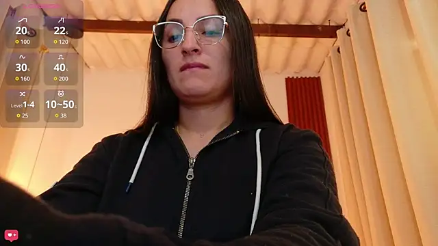 Snapshot of sally_azmani chatting on 21, 7, 2026 sally azmani online show from 21, 7, 2026