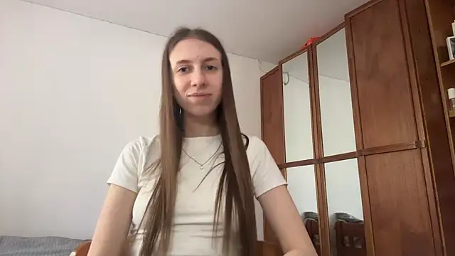Snapshot of KathlineSutherlin chatting on 1, 6, 2026 KathlineSutherlin online show from 1, 6, 2026
