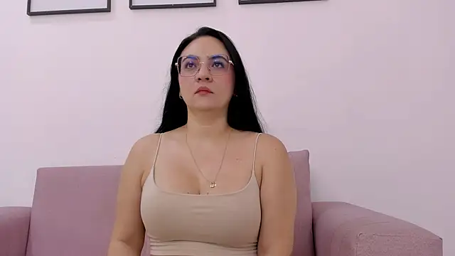 Snapshot of Lunna_Ferrer chatting on 19, 7, 2026 Lunna Ferrer online show from 19, 7, 2026