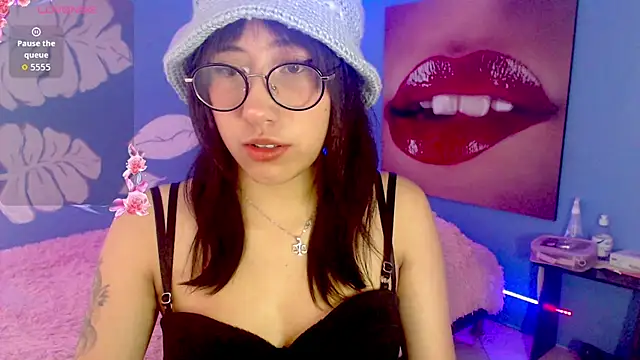 Snapshot of eli_doll chatting on 1, 6, 2026 eli doll online show from 1, 6, 2026