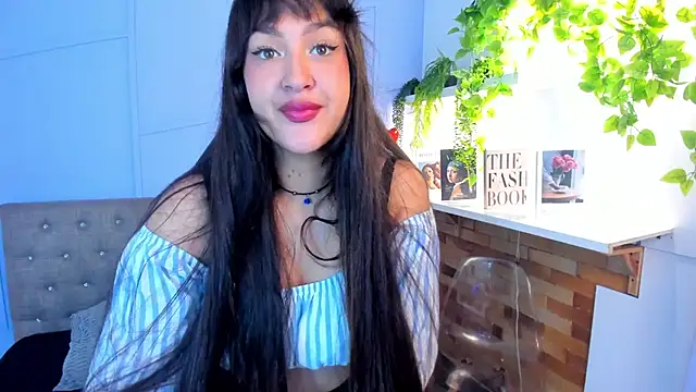 Snapshot of amberhanks chatting on 3, 6, 2026 amberhanks online show from 3, 6, 2026