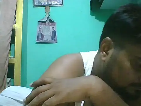 Snapshot of mature_boy_patna chatting on 8, 7, 2026 mature boy patna online show from 8, 7, 2026