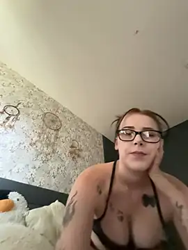 Snapshot of OnlyTattooDevil chatting on 15, 6, 2026 OnlyTattooDevil online show from 15, 6, 2026