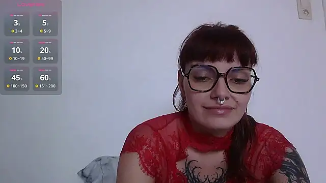 Snapshot of Roxane_Bloodycherry chatting on 20, 6, 2026 Roxane Bloodycherry online show from 20, 6, 2026